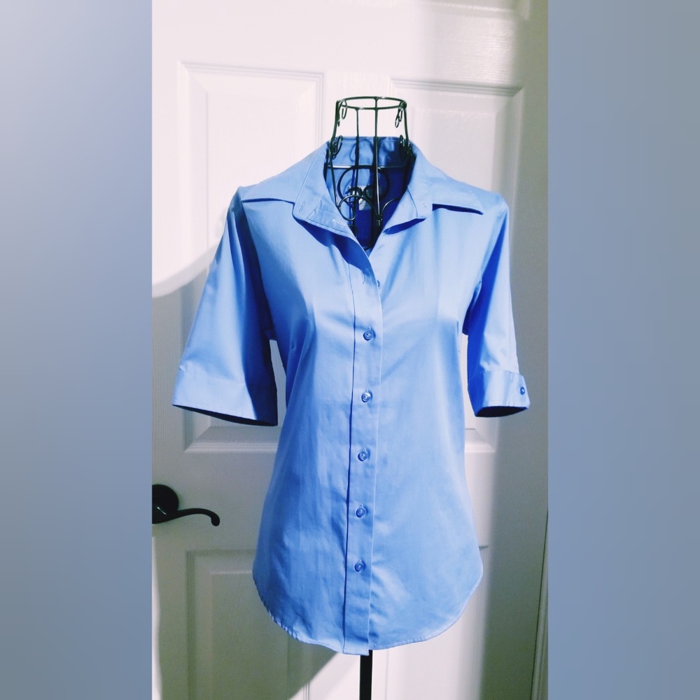 NWOT Lady Hathaway Women’s Short Sleeve Shirt - M